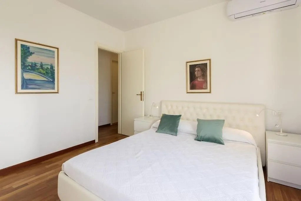 Apartament Royal Sea View Private Parking Marina di Pietrasanta Włochy