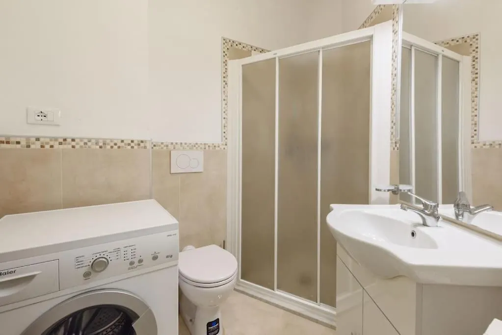 Apartament Royal Sea View Private Parking Marina di Pietrasanta Włochy
